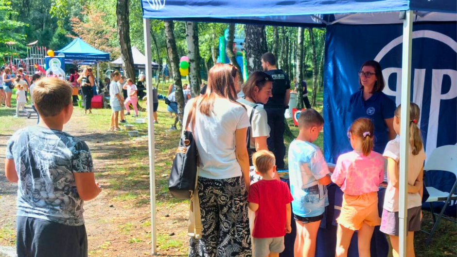 Byliśmy ze stoiskiem na wydarzeniu Podwórkowy Mopsikobus – jak bezpiecznie spędzać wakacje