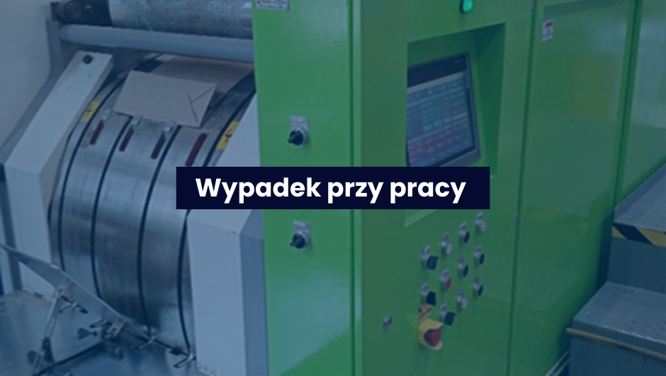 Wypadek ciężkiego uszkodzenia ciała podczas obsługi linii produkcyjnej – opis zdarzenia i ustalone przyczyny