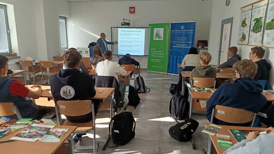 Szkolenie i konkurs BHP w rolnictwie dla uczniów Zespołu Szkół Centrum Kształcenia Rolniczego w Nakle Śląskim