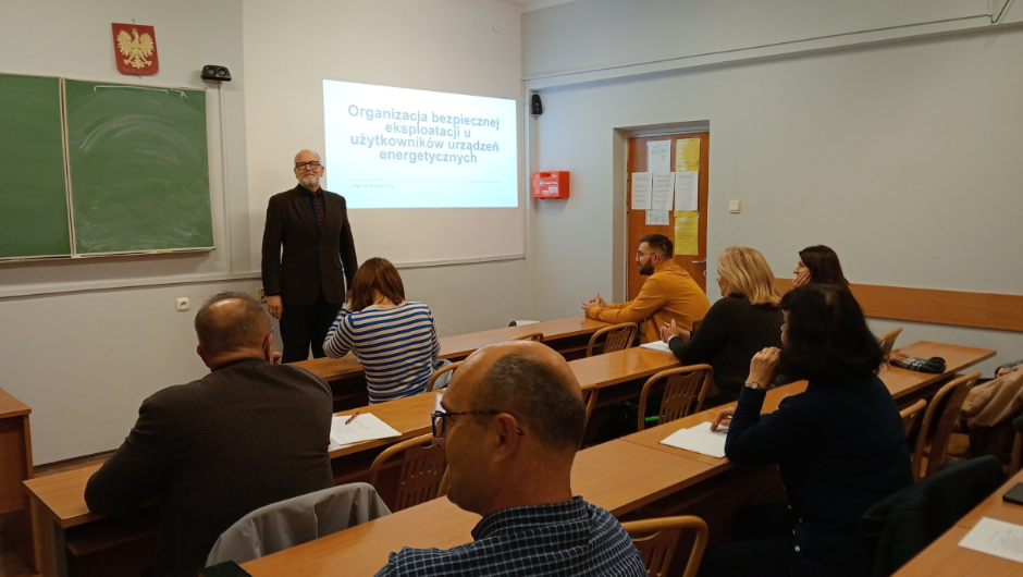 Urządzenia energetyczne w zakładach przemysłowych - zasady eksploatacji, nadzoru i bezpieczeństwa