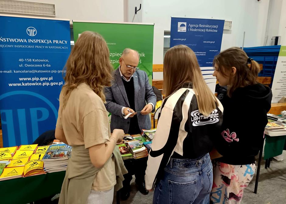 Targi Zawodów i Kariery w Centrum Kształcenia Rolniczego w Żarnowcu